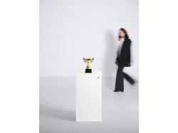 Кубок Meritus, большой, золотистый