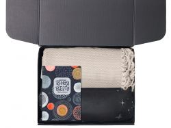 Подарочный набор «Re:y. Haven»  с пледом, кружкой и чаем