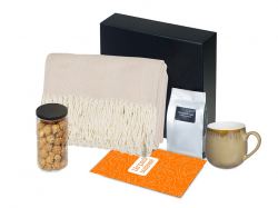 Подарочный набор «Re:y. Haven»  с пледом, кружкой и чаем