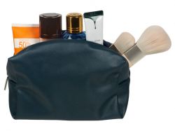 Подарочный набор «Re:y. Boost» с кофемашиной, капсулами и косметичкой