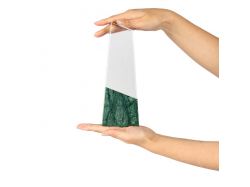 Стела Worldfirst