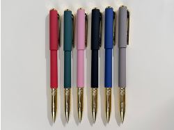 Ручка пластиковая шариковая "Parliament", 0,7 мм, синие чернила, розовый/золотистый