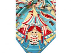 Платок «Русская неваляшка. Праздник»