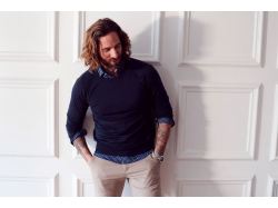 Merino U-Neck (dark grey melange)