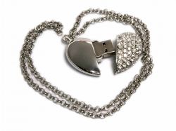 USB-флешка на 16 Гб в виде 